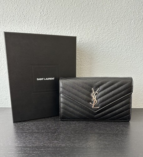 Saint Laurent Portefeuille Monogramme — Noir